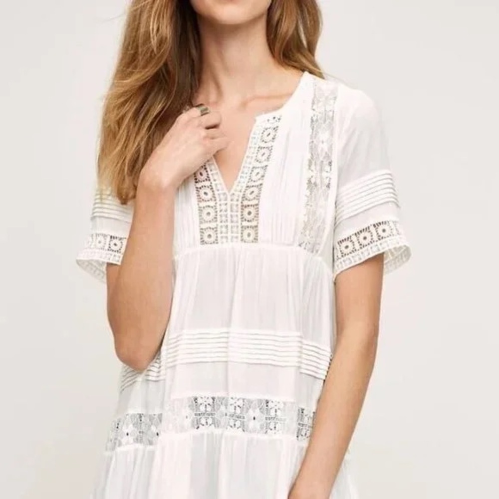 Anthropologie MAEVE  White Lace Top
